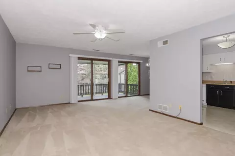 Living - 52 Brandywine Ct, Bloomington, IL 61704 photo 1 of 3