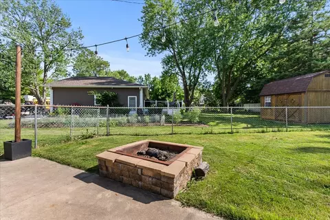 Exterior - 103 Highview St, Gridley, IL 61744 photo 4 of 7