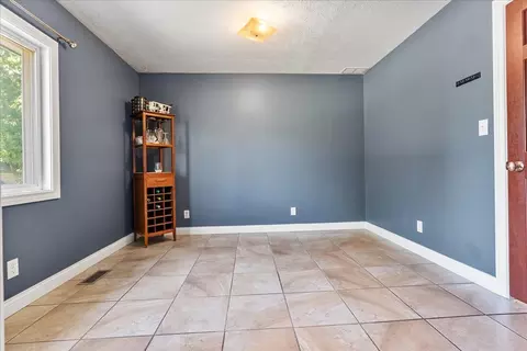Living - 103 Highview St, Gridley, IL 61744 photo 4 of 4