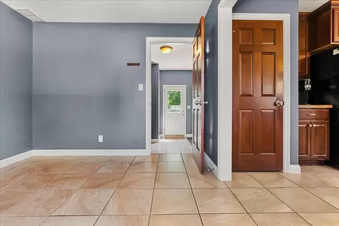 Entry Way - 103 Highview St, Gridley, IL 61744 photo 5 of 5