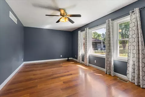 Living - 103 Highview St, Gridley, IL 61744 photo 1 of 4