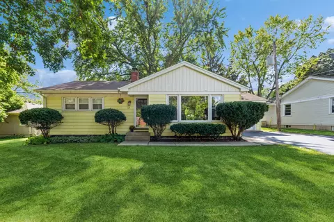 114 Washington St, Bloomingdale, IL 60108