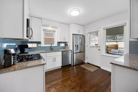 Kitchen - 6309 W Devon Ave, Chicago, IL 60646 photo 1 of 2