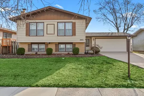 15435 Orogrande Dr, Oak Forest, IL 60452