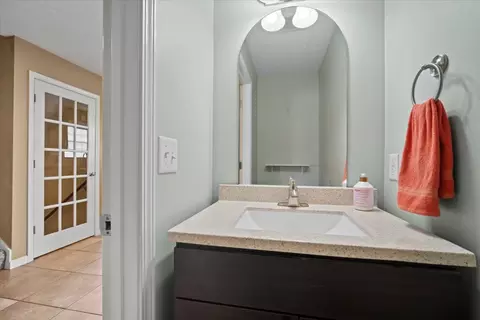 Entry Way - 3100 Shepard Rd, Normal, IL 61761 photo 4 of 5