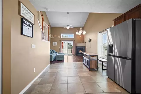 Entry Way - 3100 Shepard Rd, Normal, IL 61761 photo 2 of 5