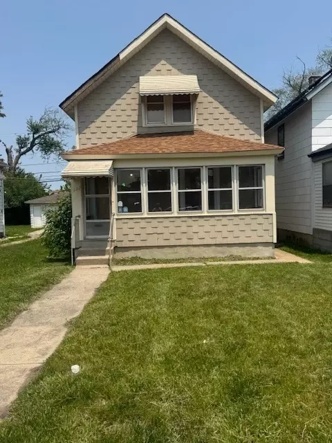 132 156th Pl, Calumet City, IL 60409