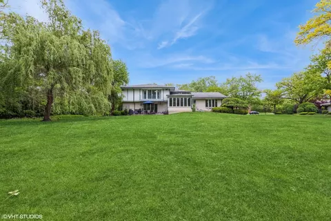 Exterior - 69 Graymoor Ln, Olympia Fields, IL 60461 photo 4 of 4