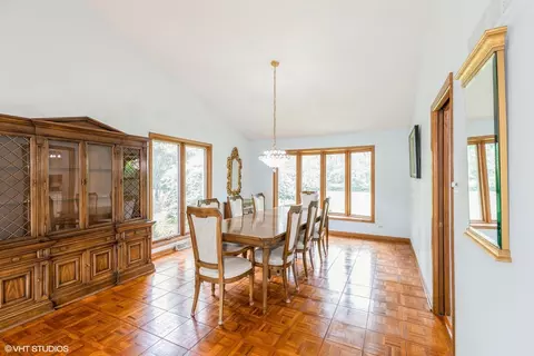 Dining - 69 Graymoor Ln, Olympia Fields, IL 60461 photo 2 of 2