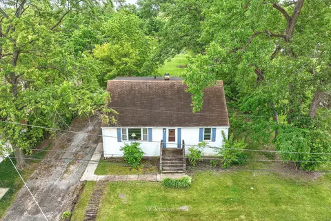 4921 157th St, Oak Forest, IL 60452