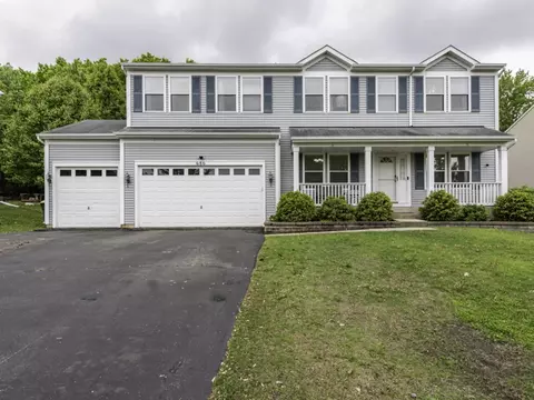 686 Kennedy Dr, Antioch, IL 60002