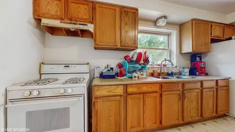 Kitchen - 14301 S Halsted St, Harvey, IL 60426 photo 3 of 3