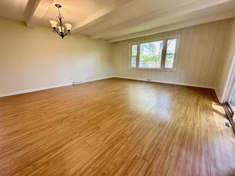 Living - 319 Triggs Ave, Elgin, IL 60123 photo 3 of 5