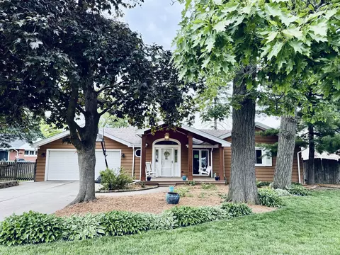 7334 W 119th Pl, Palos Heights, IL 60463