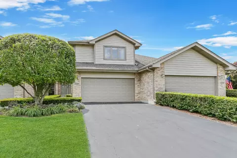 1472 Baileys Crossing Dr, Lemont, IL 60439