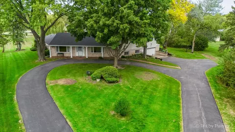 5 Canterbury Ct, South Barrington, IL 60010