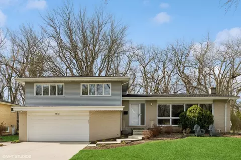 760 Elder Ct, Glencoe, IL 60022