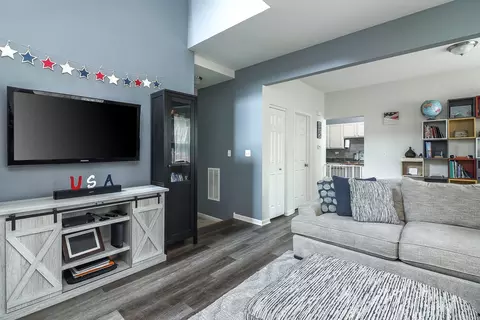 Other - 3601 Daisy Ln, Elgin, IL 60124 photo 3 of 8