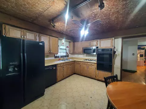 Kitchen - 3771 Emerald Ave, Steger, IL 60475 photo 1 of 2