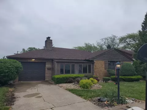 Exterior - 3771 Emerald Ave, Steger, IL 60475 photo 2 of 4