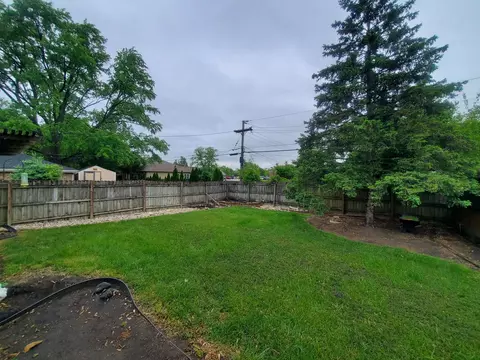 Exterior - 3771 Emerald Ave, Steger, IL 60475 photo 3 of 4