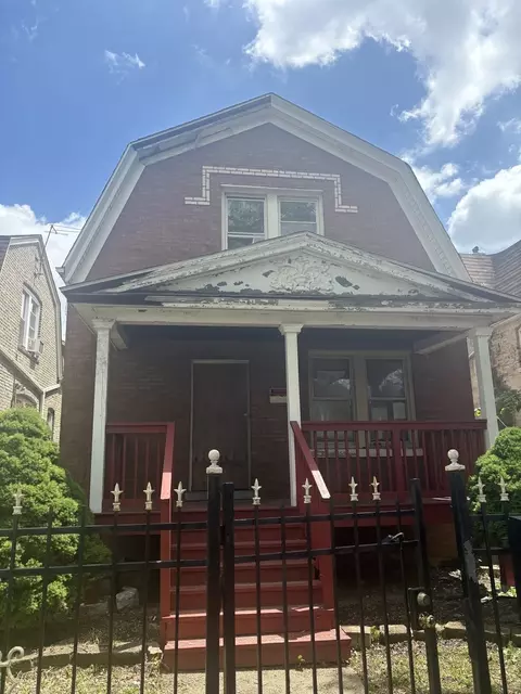 937 N Kedvale Ave, Chicago, IL 60651