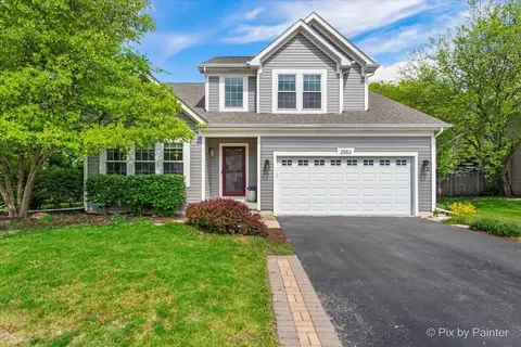2552 Autumn Grove Ct, Aurora, IL 60504