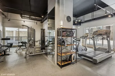 71 E Division St #1606, Chicago, IL 60610 photo 29