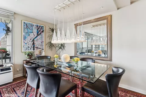 71 E Division St #1606, Chicago, IL 60610 photo 7
