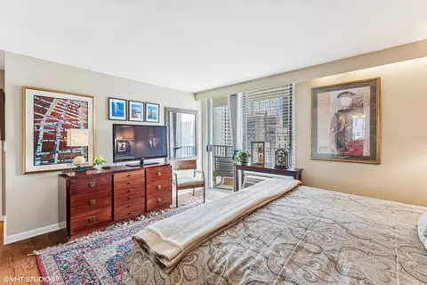 71 E Division St #1606, Chicago, IL 60610 photo 16