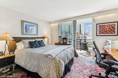 71 E Division St #1606, Chicago, IL 60610 photo 19