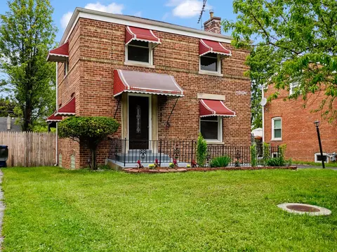2640 Westbrook Dr, Franklin Park, IL 60131