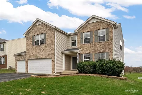 Exterior - 2355 Avalon Ct, Aurora, IL 60503 photo 2 of 4