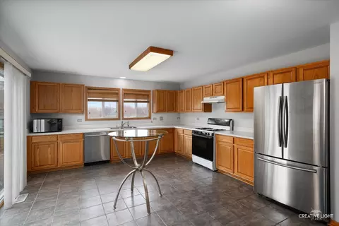 Kitchen - 2355 Avalon Ct, Aurora, IL 60503 photo 1 of 2