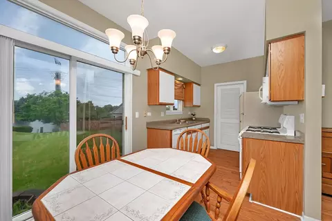 2536 Stonybrook Dr, Plainfield, IL 60586 photo 8