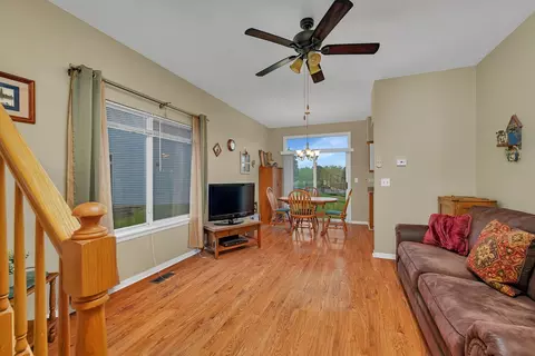2536 Stonybrook Dr, Plainfield, IL 60586 photo 5