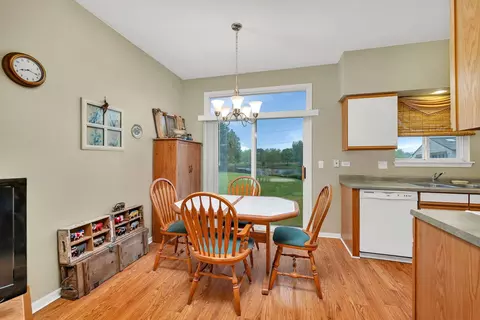 2536 Stonybrook Dr, Plainfield, IL 60586 photo 7