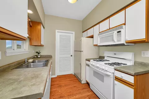 2536 Stonybrook Dr, Plainfield, IL 60586 photo 9