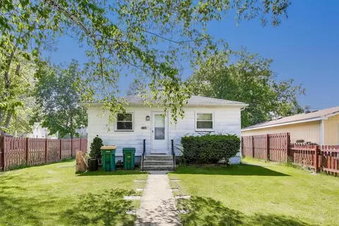 3104 Elizabeth Ave, Zion, IL 60099