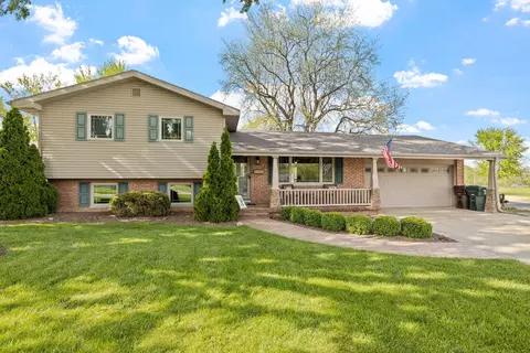 2723 Calmer Dr, Joliet, IL 60433