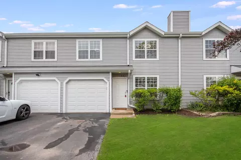 1991 Westview Ln, Round Lake Beach, IL 60073