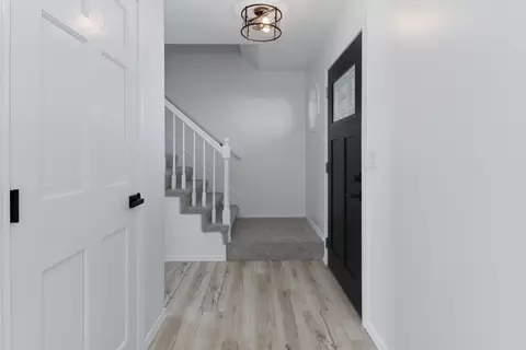 Entry Way - 1918 Haverhill Cc, Normal, IL 61761 photo 1 of 2