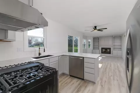 Kitchen - 1918 Haverhill Cc, Normal, IL 61761 photo 1 of 7