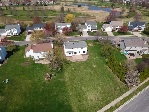 View/Area - 1918 Haverhill Cc, Normal, IL 61761 photo 2 of 2