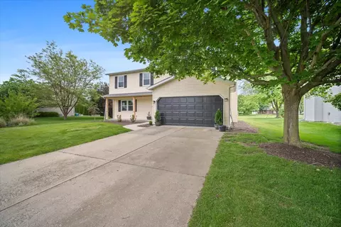 Exterior - 1918 Haverhill Cc, Normal, IL 61761 photo 6 of 6