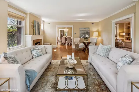 Living - 548 Cherry St, Winnetka, IL 60093 photo 1 of 3