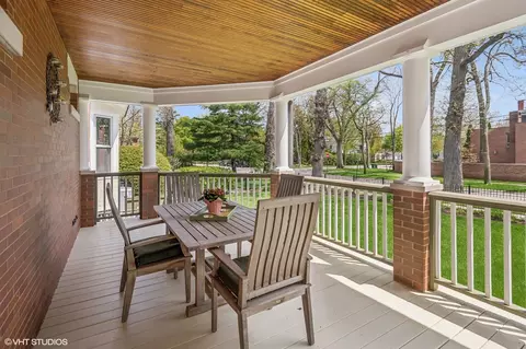 Exterior - 548 Cherry St, Winnetka, IL 60093 photo 7 of 7