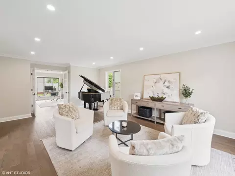 Living - 1002 Elmdale Rd, Glenview, IL 60025 photo 1 of 7