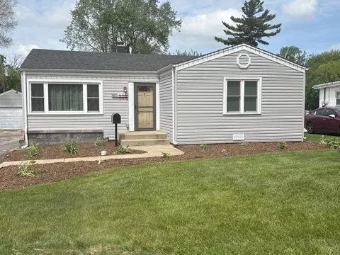 520 N Wolf Rd, Northlake, IL 60164