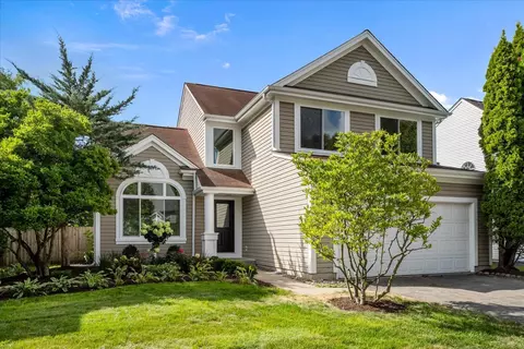 872 Tylerton Cir, Grayslake, IL 60030